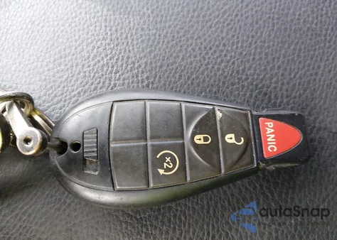 2010 Dodge Ram 1500 Slt/Sport/Trx z USA, uszkodzony, nr VIN 1D7RV1GTXAS187340